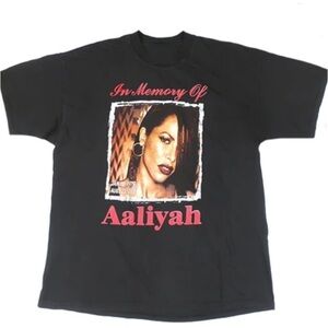 In Memory Aaliyah Tee